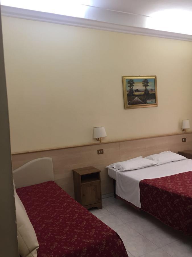 Bed and Breakfast Blue Whale Рим Экстерьер фото