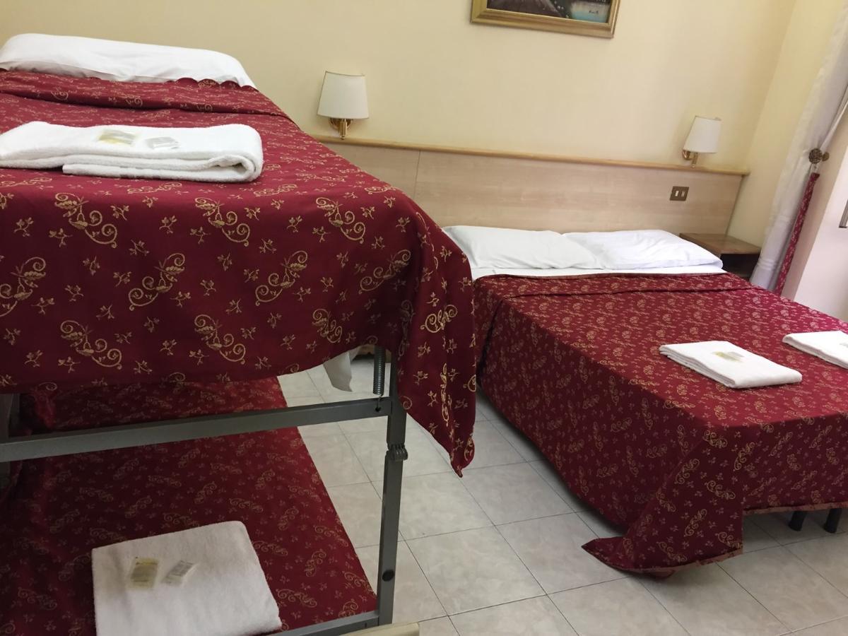 Bed and Breakfast Blue Whale Рим Экстерьер фото
